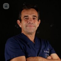 Dr. Gonzalo Navarro Boto