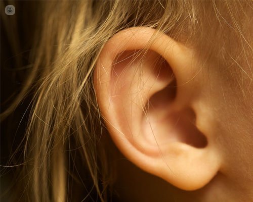 Cómo quitar la cera de los oídos de forma segura? - Audífonos.es