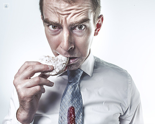 Los problemas de comer compulsivamente |Top Doctors
