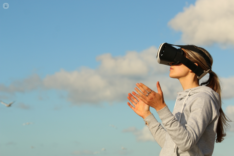 Terapia realidad virtual: qué es, síntomas y tratamiento | Top Doctors
